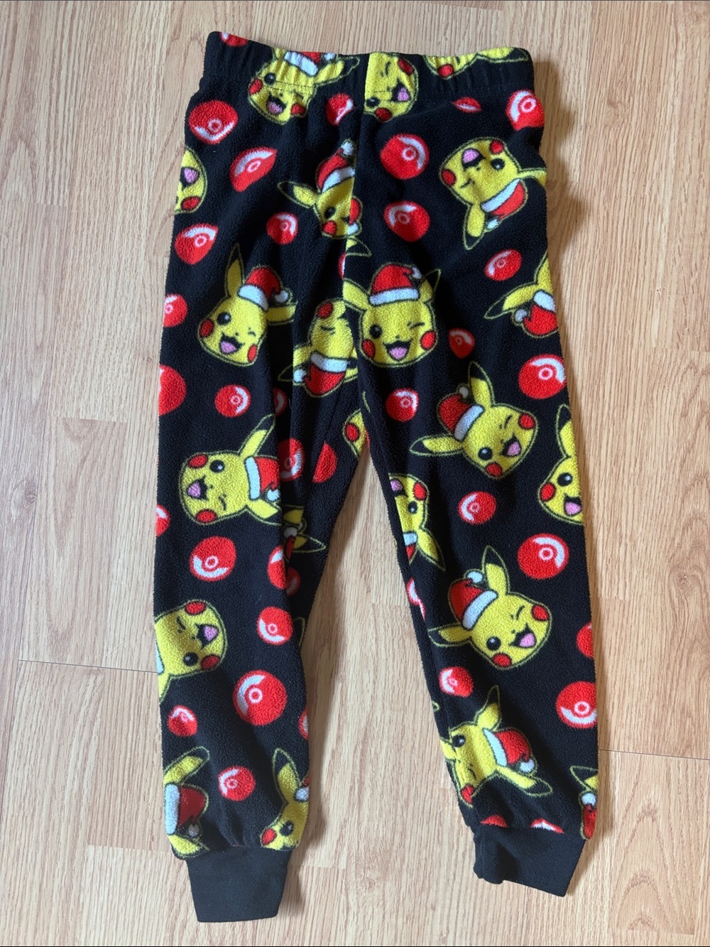 Pikachu Kids Pyjamas - Picture 4 of 4